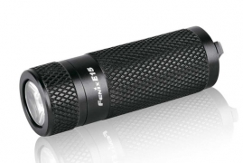 Универсальный карманный фонарь - брелок Fenix E15 Cree XP-E LED R2