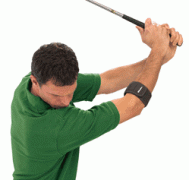 MUELLER Неопреновый фиксатор локтя для игры в гольф (безразмерный)